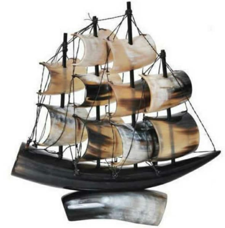 Horn Ship